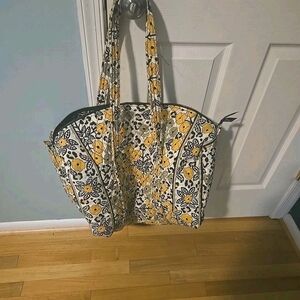 Vera Bradley Quilted Tote Bag “Go Wild" Pattern Yellow Floral & Leopard